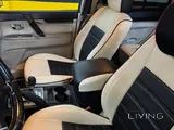 Mitsubishi Pajero 2010 GLS
